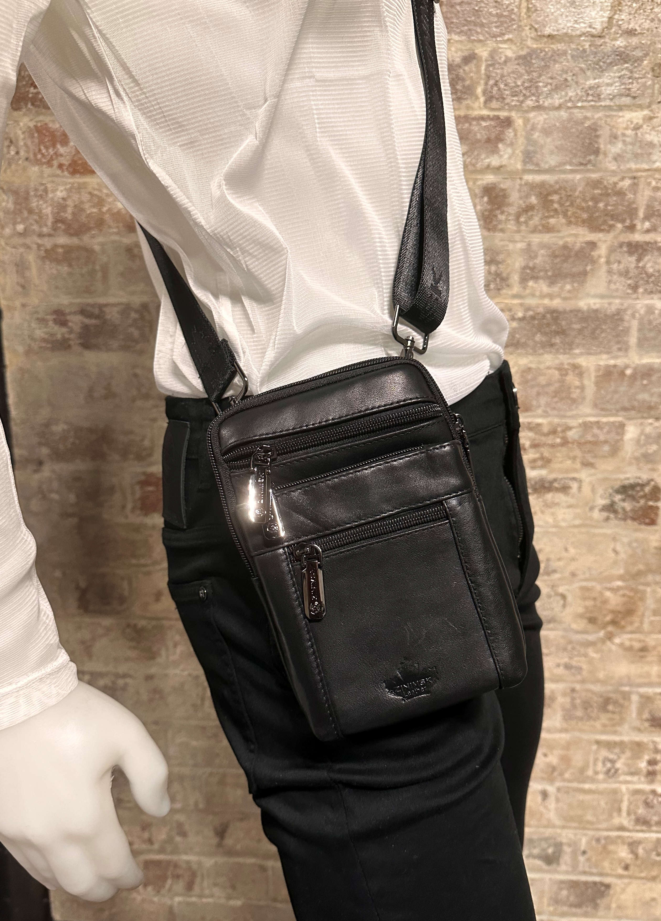 Zinimsk Leather Cross Body Bag