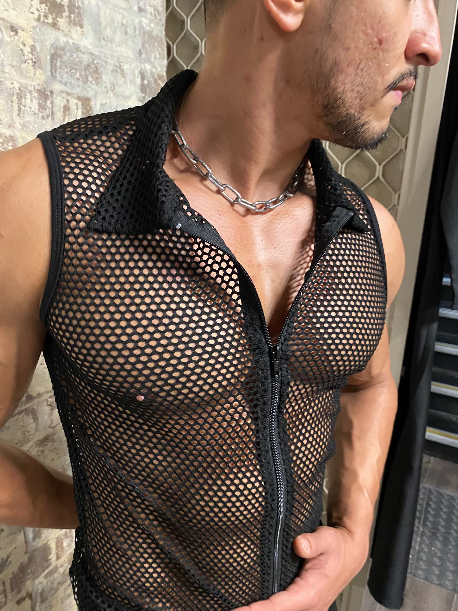 Daly Male Sleeveless Zip Up Front Mesh Tank Top