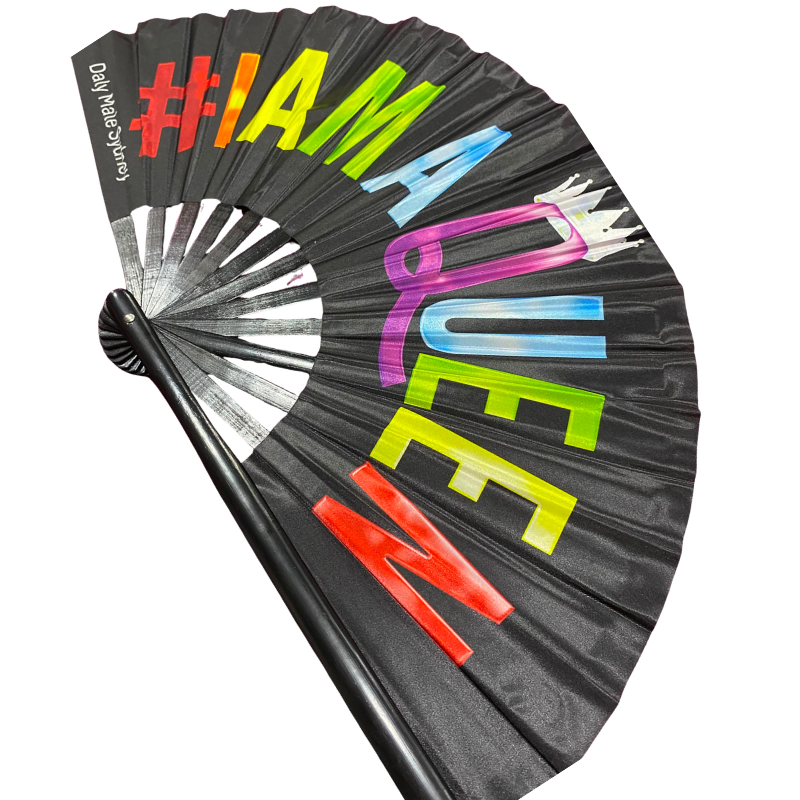 Daly Male Bamboo Clacking Party Fan "I Am A Queen"